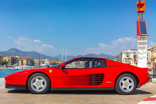 FERRARI TESTAROSSA 1991